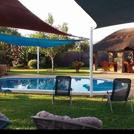 Room In Villa - Zambezi Family Lodge - Elephant Room Victoria Falls Exterior foto