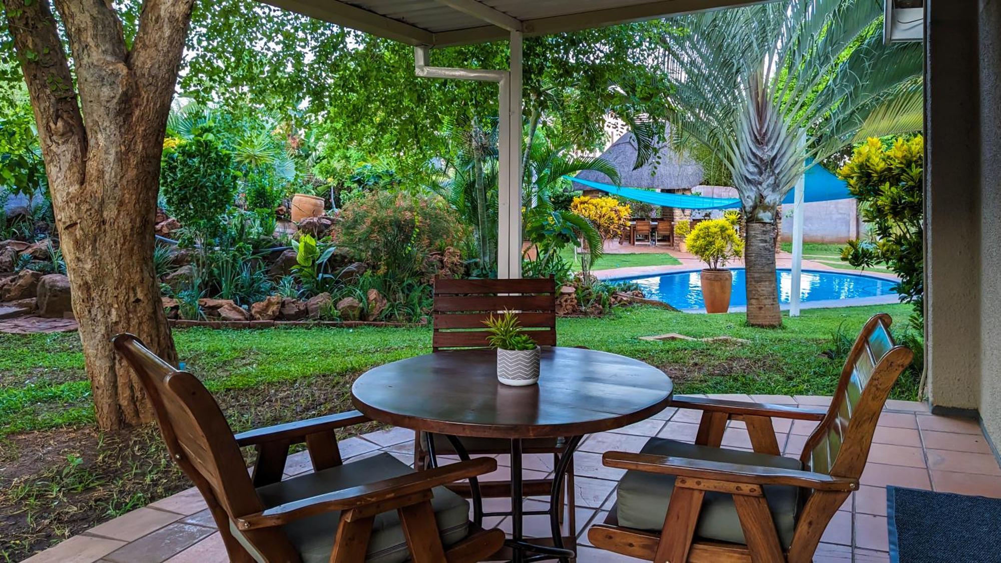 Room In Villa - Zambezi Family Lodge - Elephant Room Victoria Falls Exterior foto
